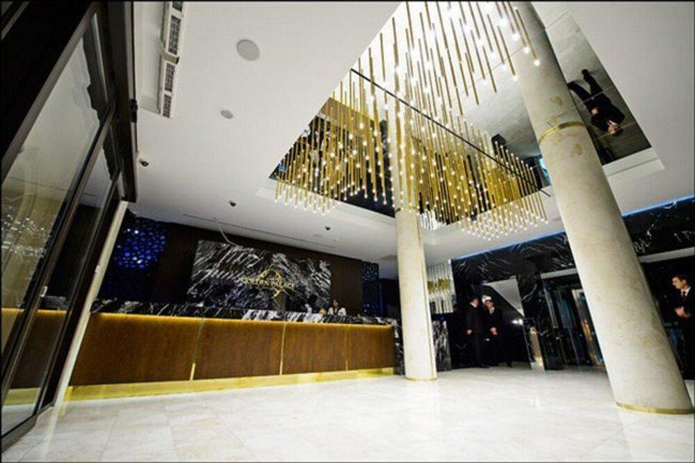 Golden Palace Batumi Hotel & Casino Esterno foto